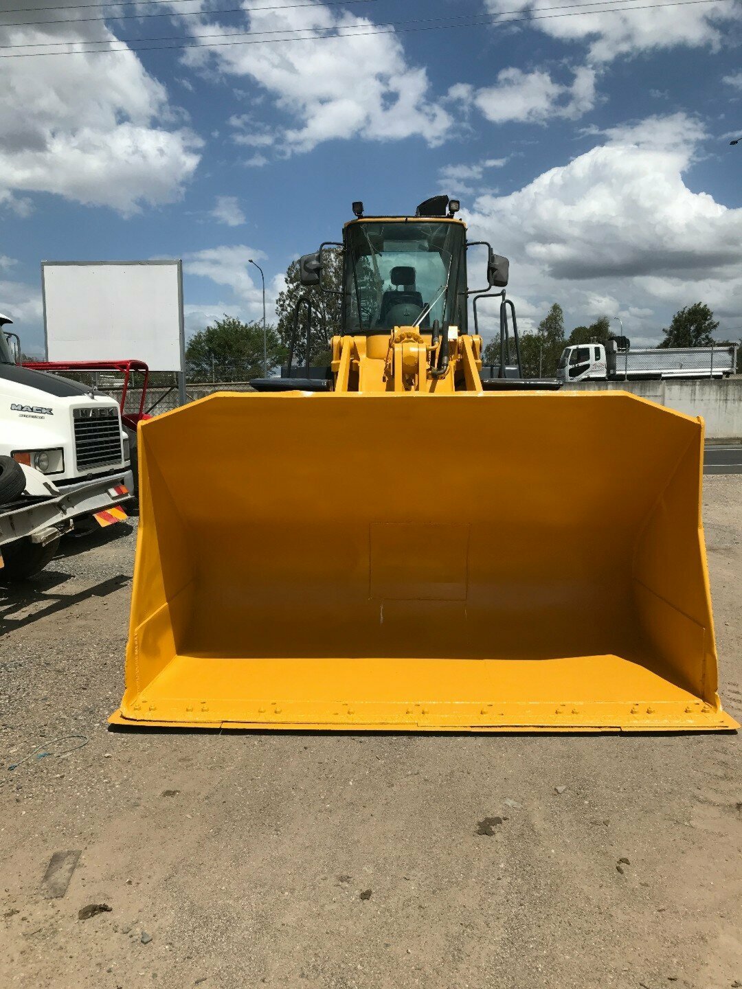 1998 KOMATSU WA420-3A