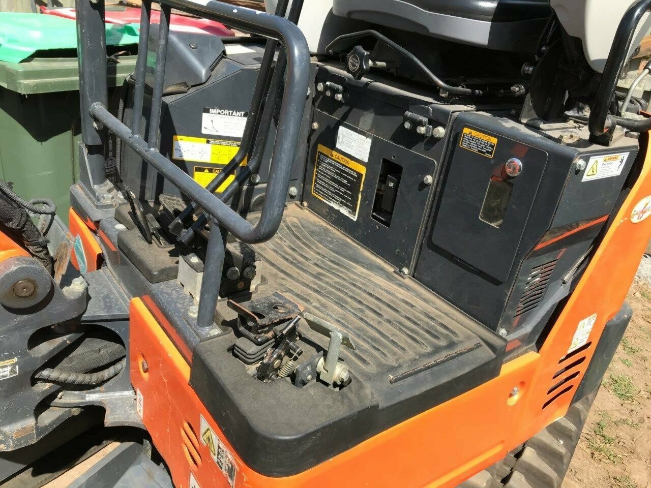 2017 HITACHI ZX17U-5