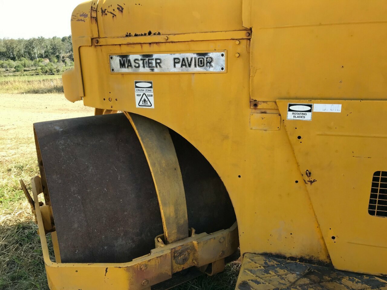 MACDONALD MASTER PAVIOR 3-POINT ROLLER
