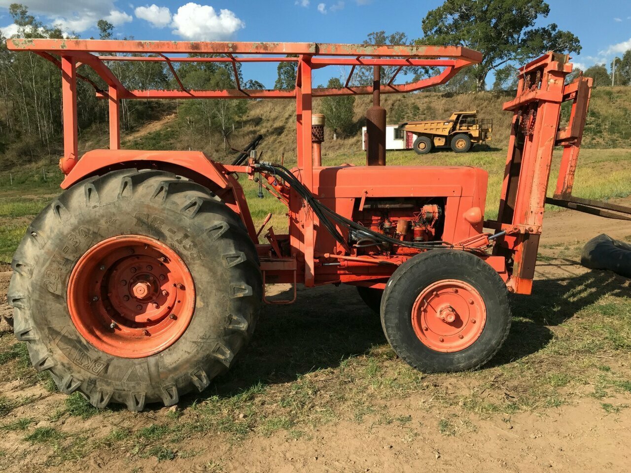 CHAMBERLAIN COUNTRYMAN 354