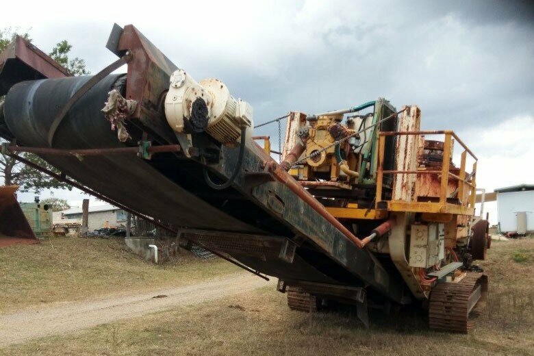 SHENYANG SYMONS 4 1/4 (51 INCH) CORE CRUSHER