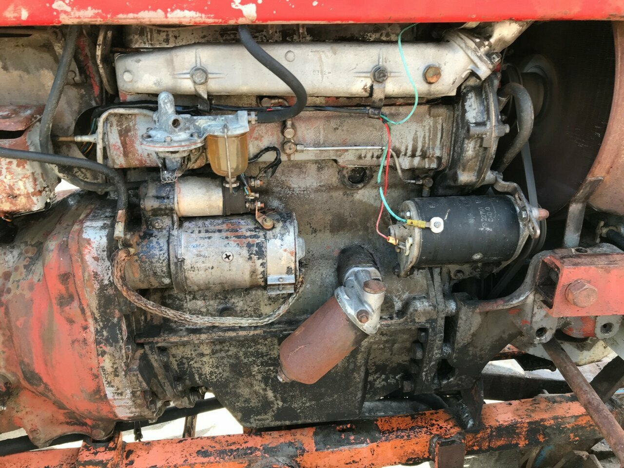 MASSEY FERGUSON 65