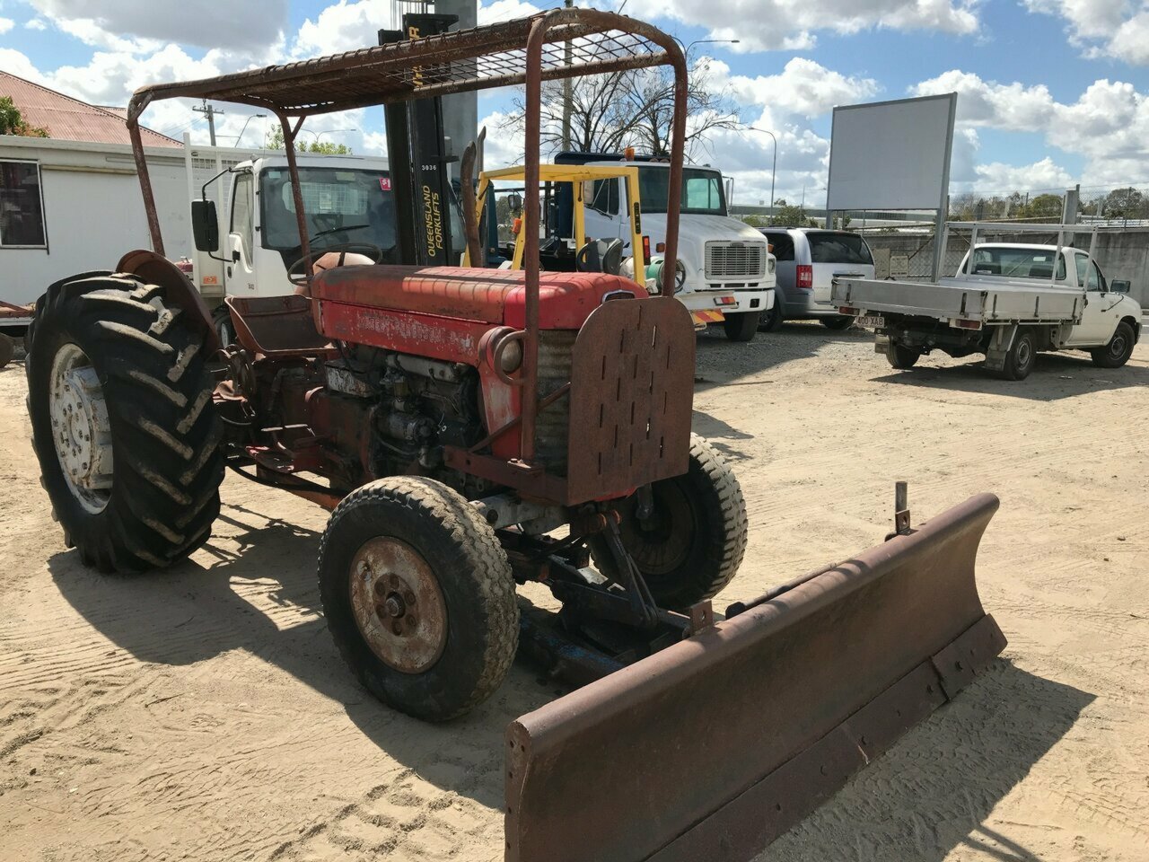 MASSEY FERGUSON 65
