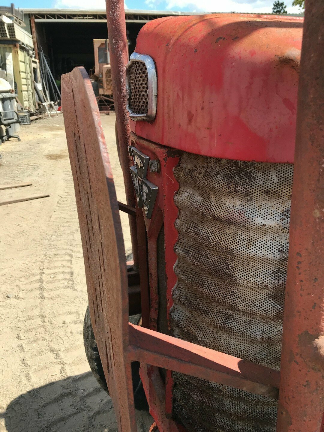 MASSEY FERGUSON 65
