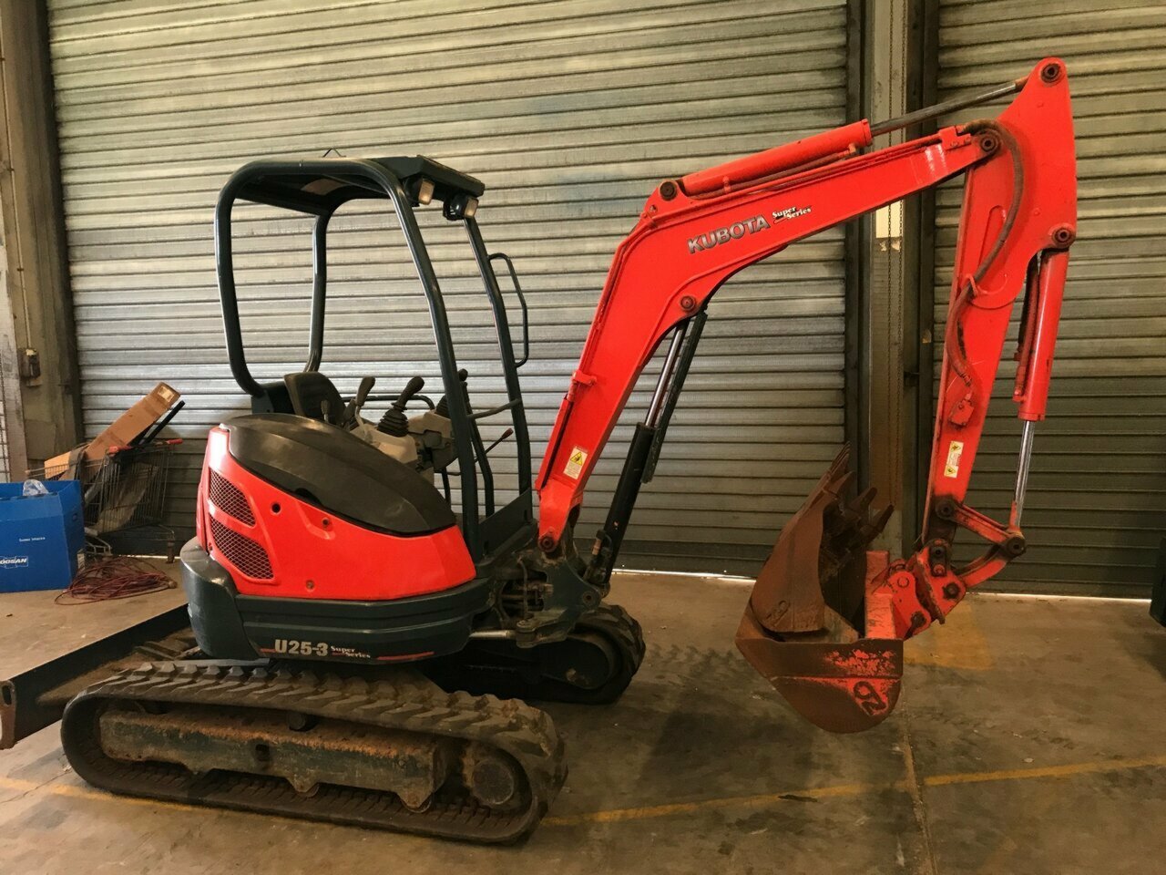 KUBOTA U25
