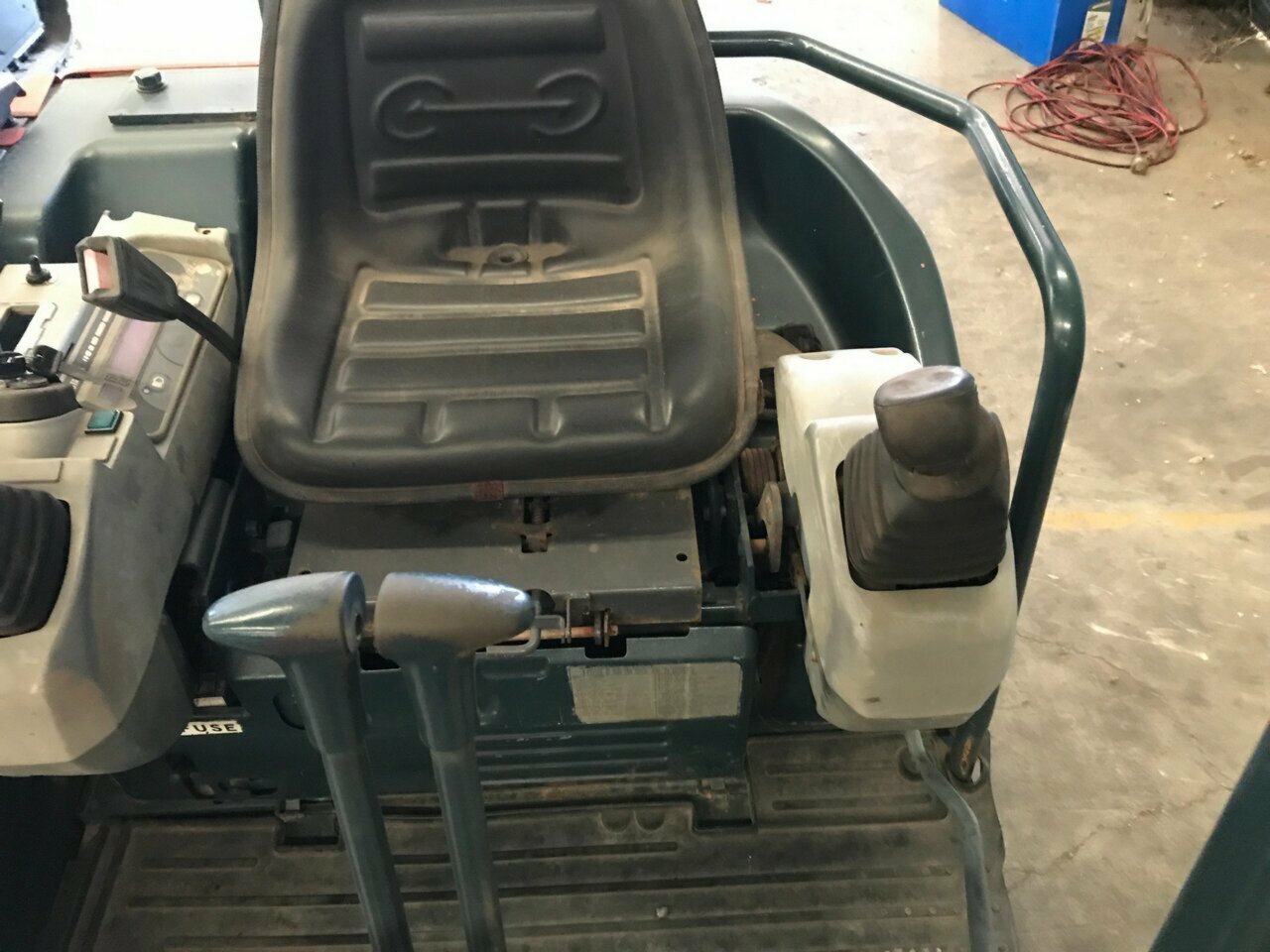 KUBOTA U25