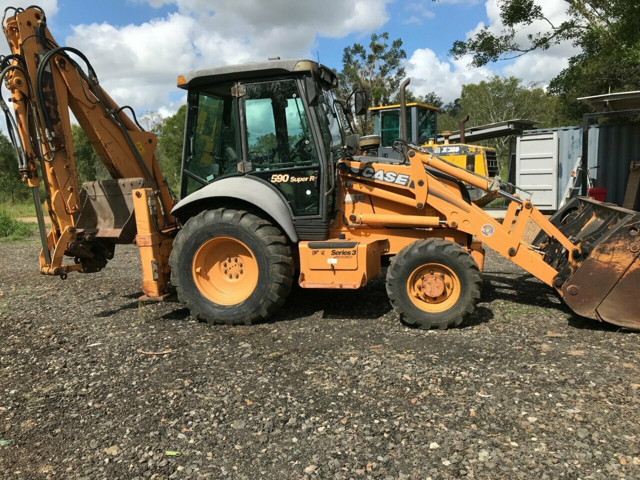 CASE 590 SUPER R SERIES 3