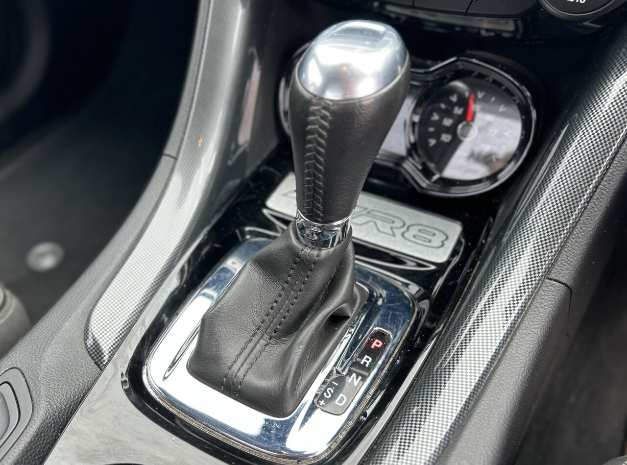 2014 HSV MALOO GEN F R8 6 SP AUTOMATIC UTILITY