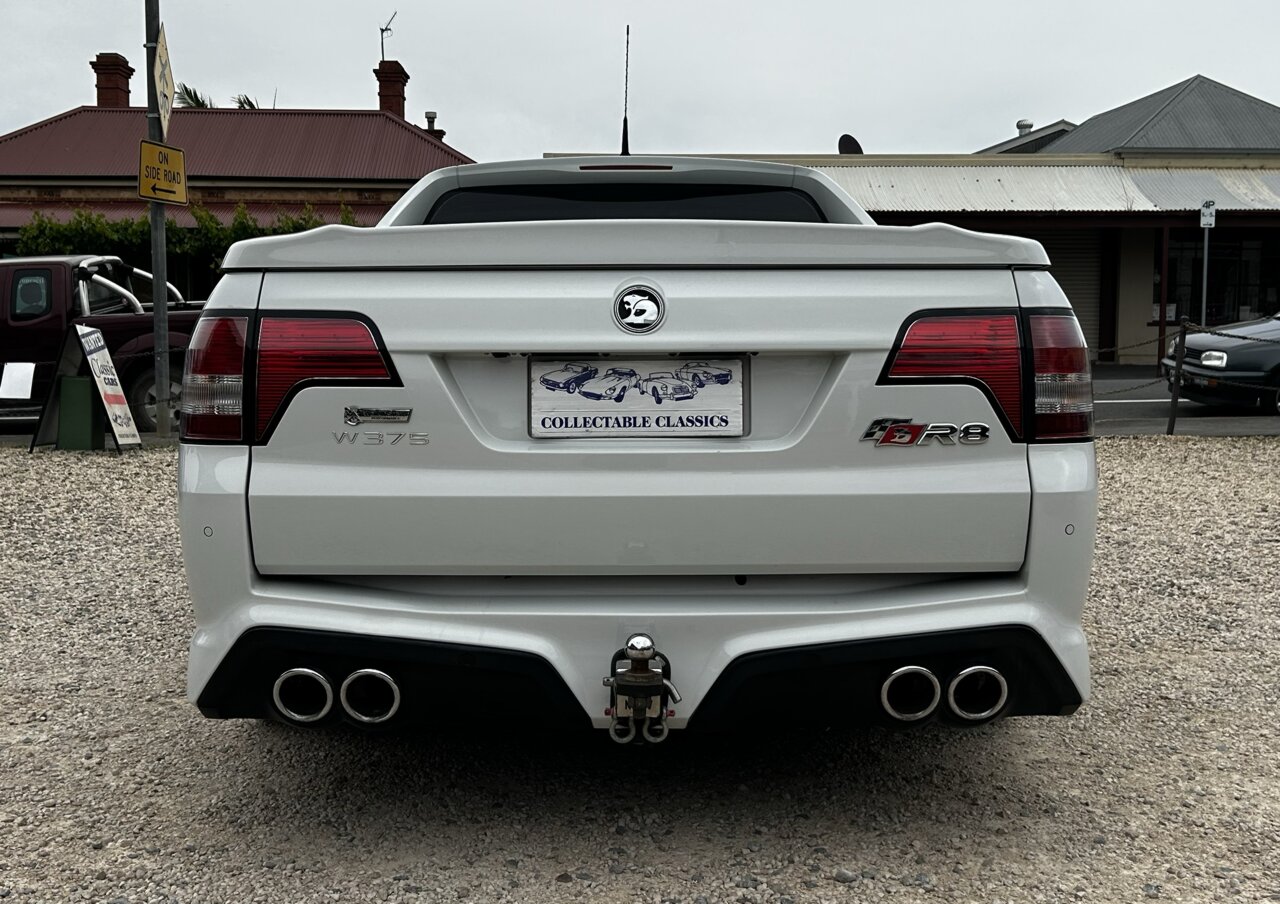 2014 HSV MALOO GEN F R8 6 SP AUTOMATIC UTILITY