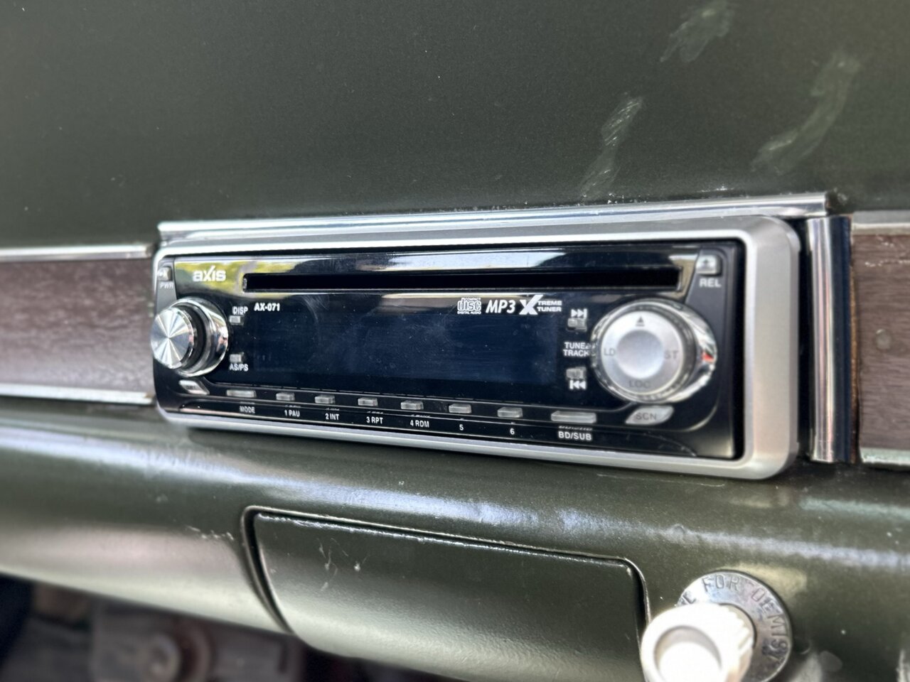 1965 FORD FALCON XP 3 SP AUTOMATIC 4D SEDAN