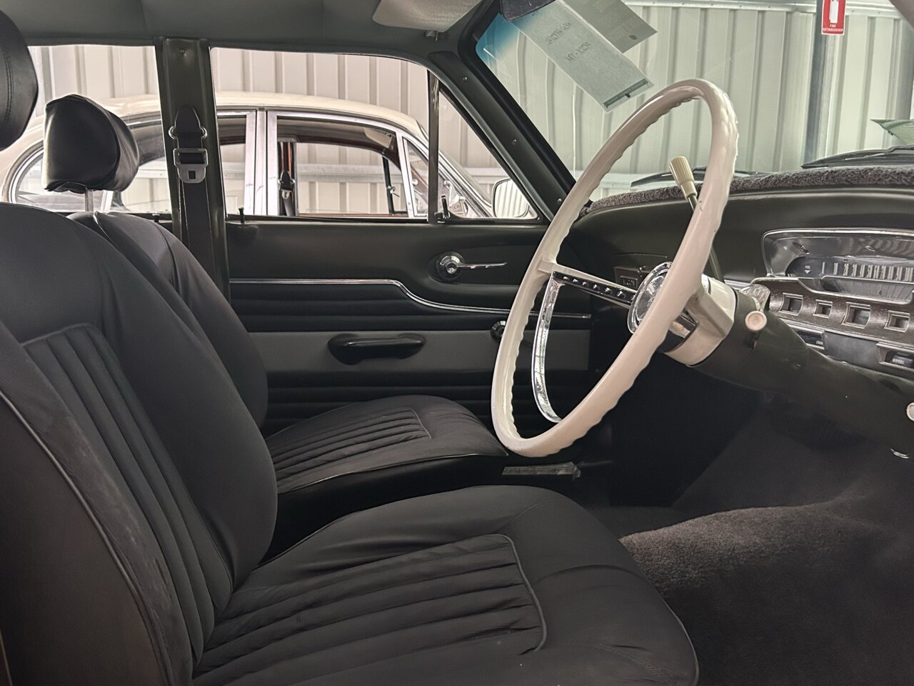 1965 FORD FALCON XP 3 SP AUTOMATIC 4D SEDAN