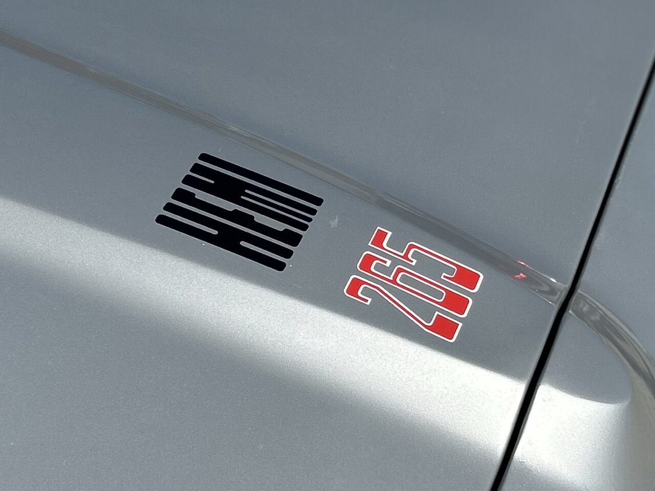 1975 CHRYSLER VALIANT VJ 5 SP MANUAL 2D UTILITY