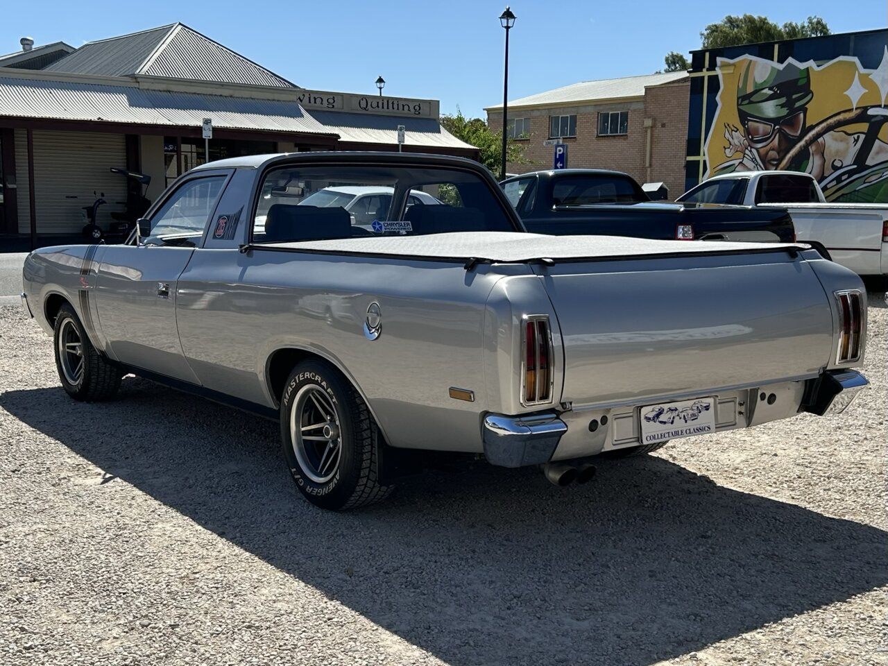 1975 CHRYSLER VALIANT VJ 5 SP MANUAL 2D UTILITY