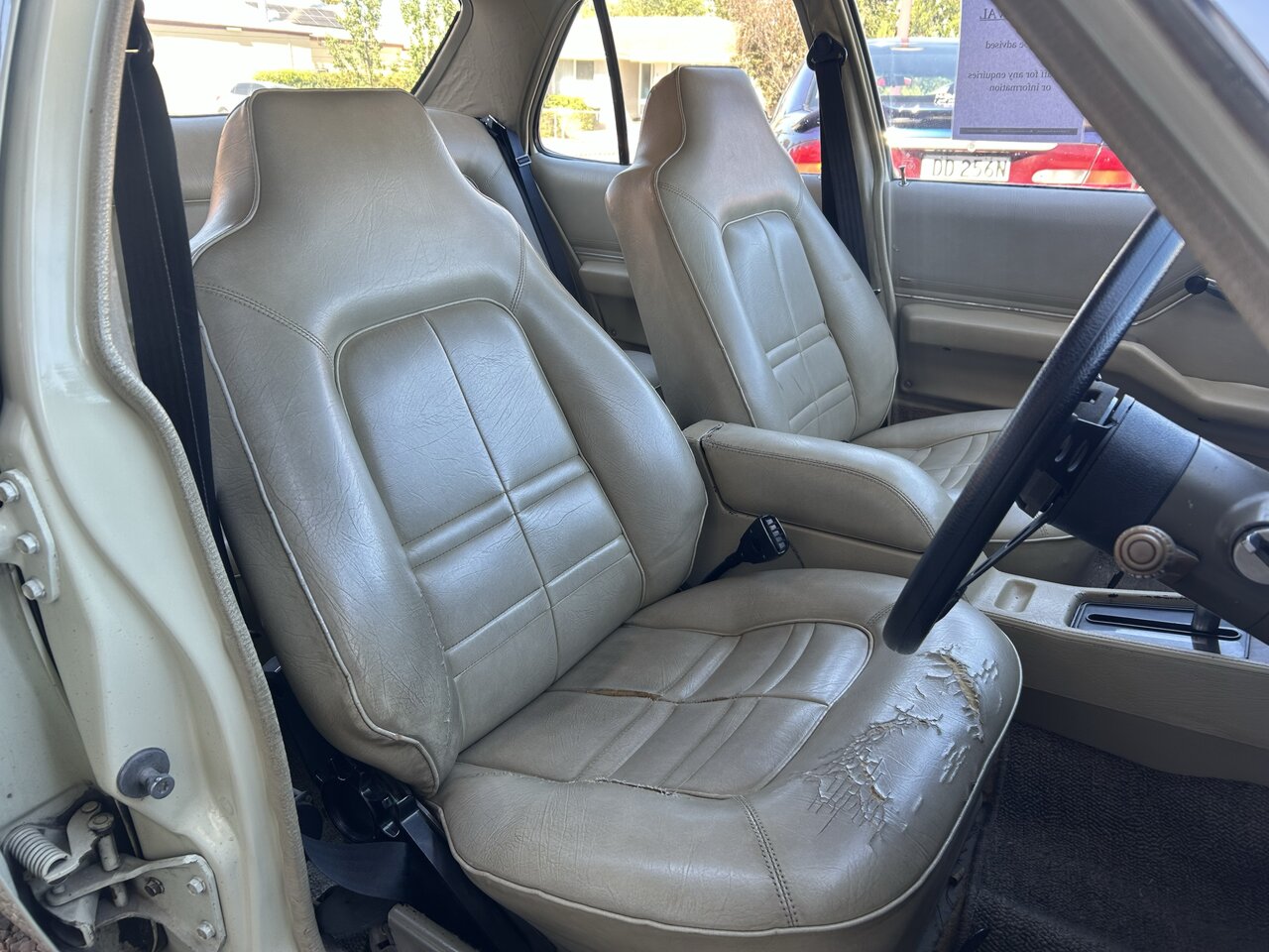 1978 HOLDEN HZ PREMIER 3 SP AUTOMATIC 4D SEDAN