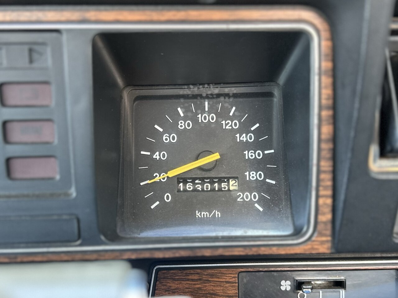 1978 HOLDEN HZ PREMIER 3 SP AUTOMATIC 4D SEDAN