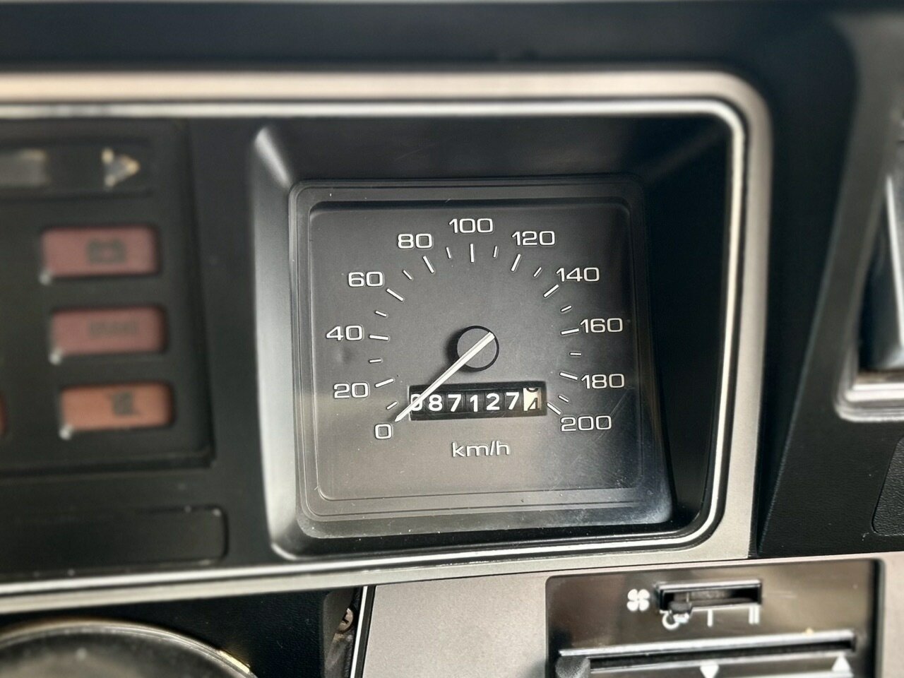 1977 HOLDEN HX KINGSWOOD DELUXE 3 SP AUTOMATIC 4D WAGON