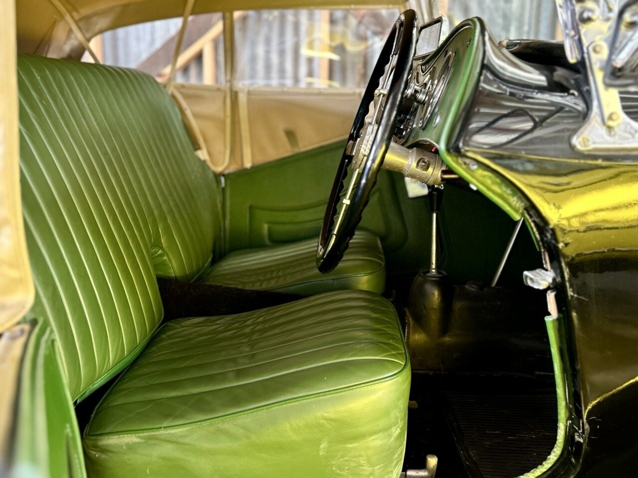 1948 M.G. TC 4 SP MANUAL 2D ROADSTER