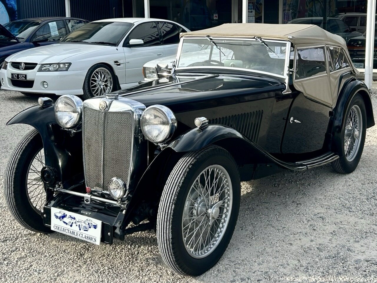 1948 M.G. TC 4 SP MANUAL 2D ROADSTER