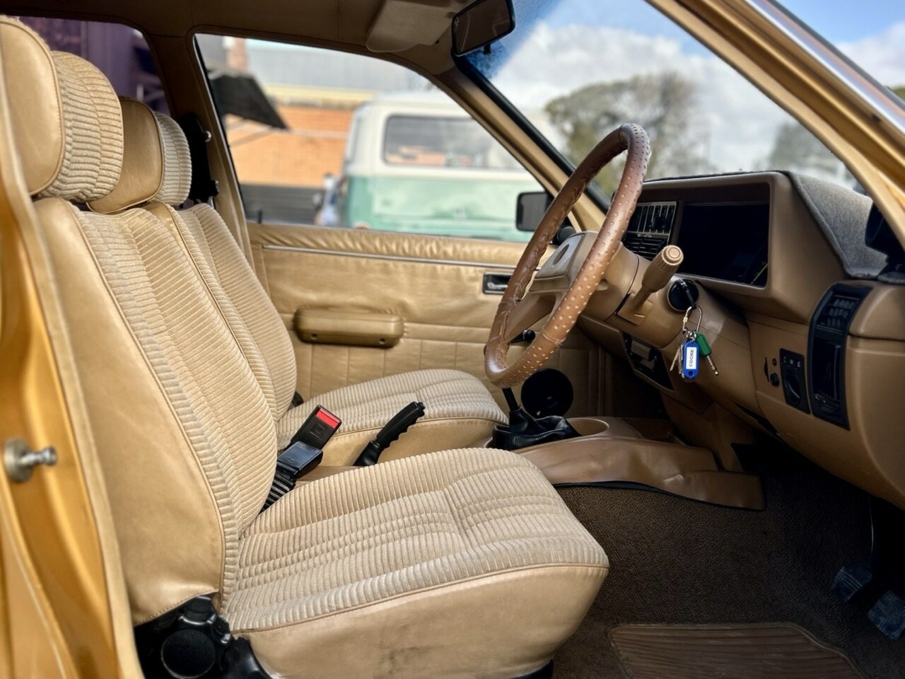 1981 HOLDEN COMMODORE VC 50TH ANNIVERSARY 4 SP MANUAL 4D SEDAN