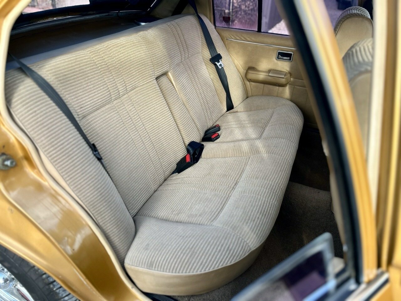 1981 HOLDEN COMMODORE VC 50TH ANNIVERSARY 4 SP MANUAL 4D SEDAN