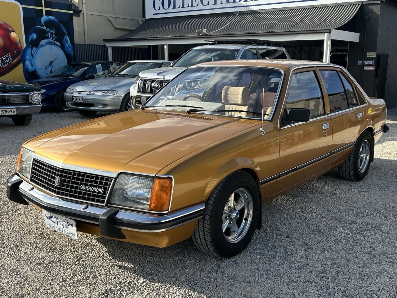 1981 HOLDEN COMMODORE VC 50TH ANNIVERSARY 4 SP MANUAL 4D SEDAN