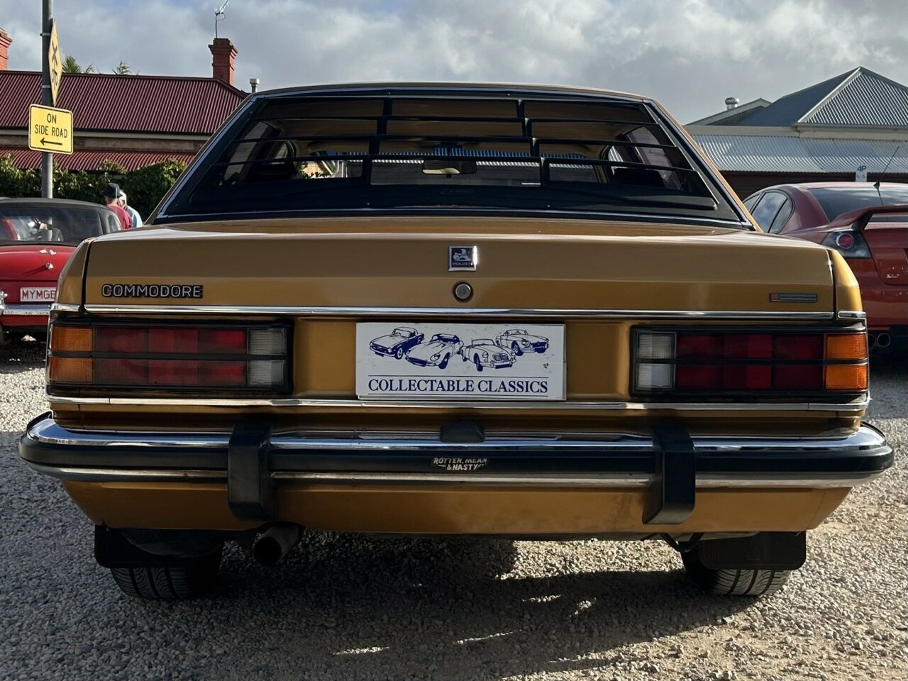 1981 HOLDEN COMMODORE VC 50TH ANNIVERSARY 4 SP MANUAL 4D SEDAN