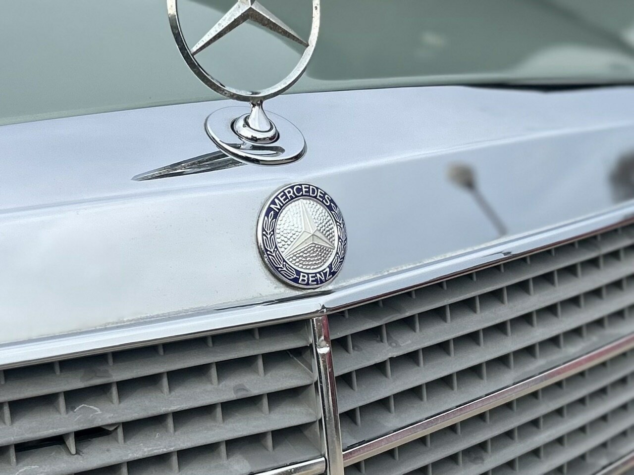 1988 MERCEDES-BENZ 300SE W126 4 SP AUTOMATIC 4D SEDAN