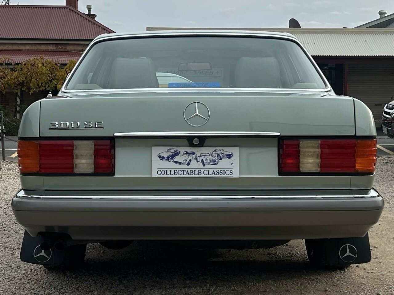 1988 MERCEDES-BENZ 300SE W126 4 SP AUTOMATIC 4D SEDAN