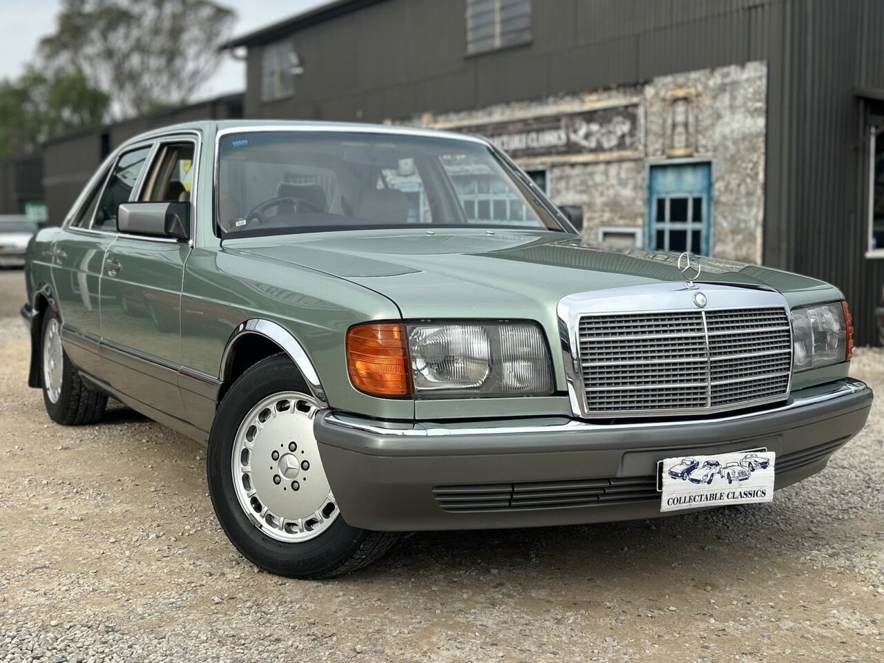 1988 MERCEDES-BENZ 300SE W126 4 SP AUTOMATIC 4D SEDAN