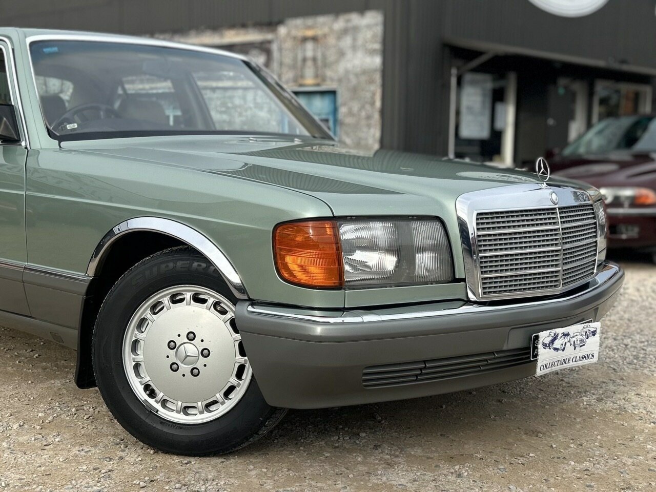 1988 MERCEDES-BENZ 300SE W126 4 SP AUTOMATIC 4D SEDAN