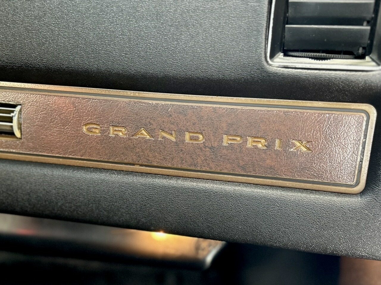 1971 PONTIAC GRAND PRIX SJ 3 SP AUTOMATIC 2D COUPE
