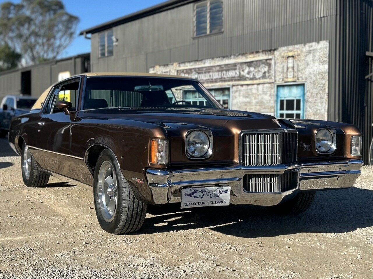 1971 PONTIAC GRAND PRIX SJ 3 SP AUTOMATIC 2D COUPE