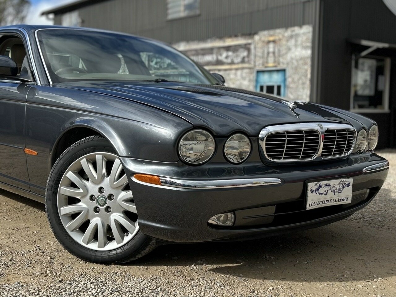 2004 JAGUAR XJ8 X350 SOVEREIGN 6 SP AUTOMATIC 4D SEDAN
