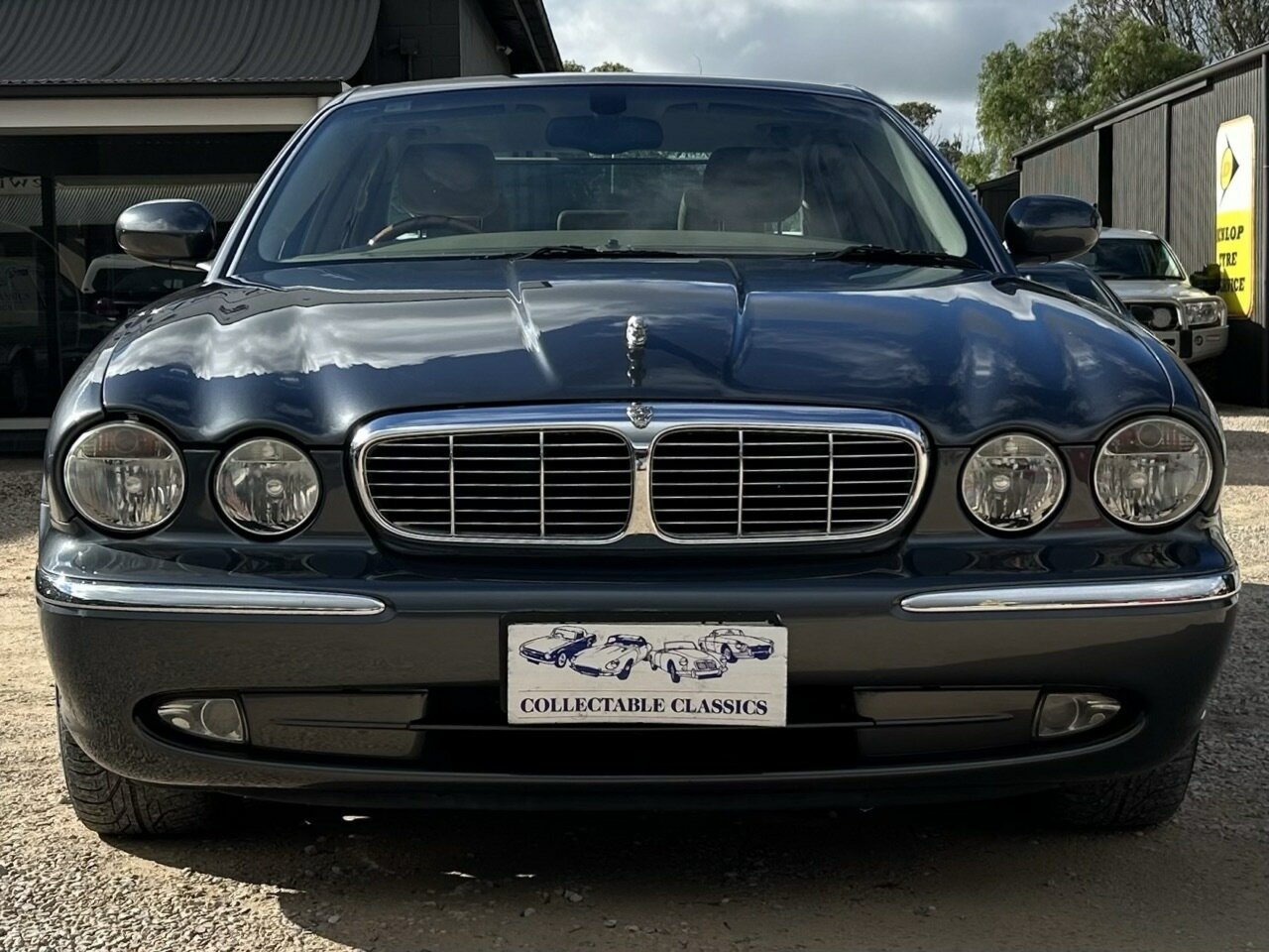 2004 JAGUAR XJ8 X350 SOVEREIGN 6 SP AUTOMATIC 4D SEDAN