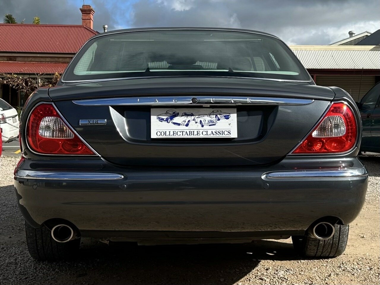 2004 JAGUAR XJ8 X350 SOVEREIGN 6 SP AUTOMATIC 4D SEDAN