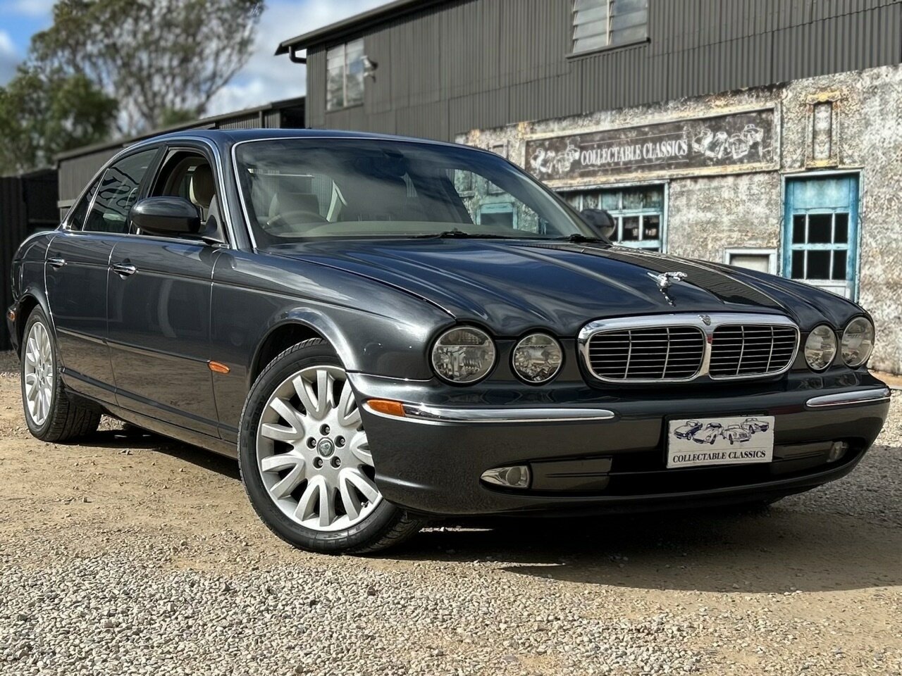 2004 JAGUAR XJ8 X350 SOVEREIGN 6 SP AUTOMATIC 4D SEDAN