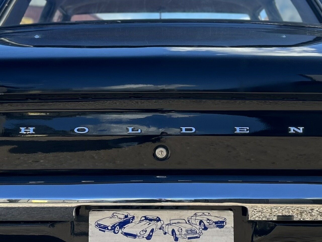 1968 HOLDEN BELMONT HK 3 SP MANUAL 4D SEDAN