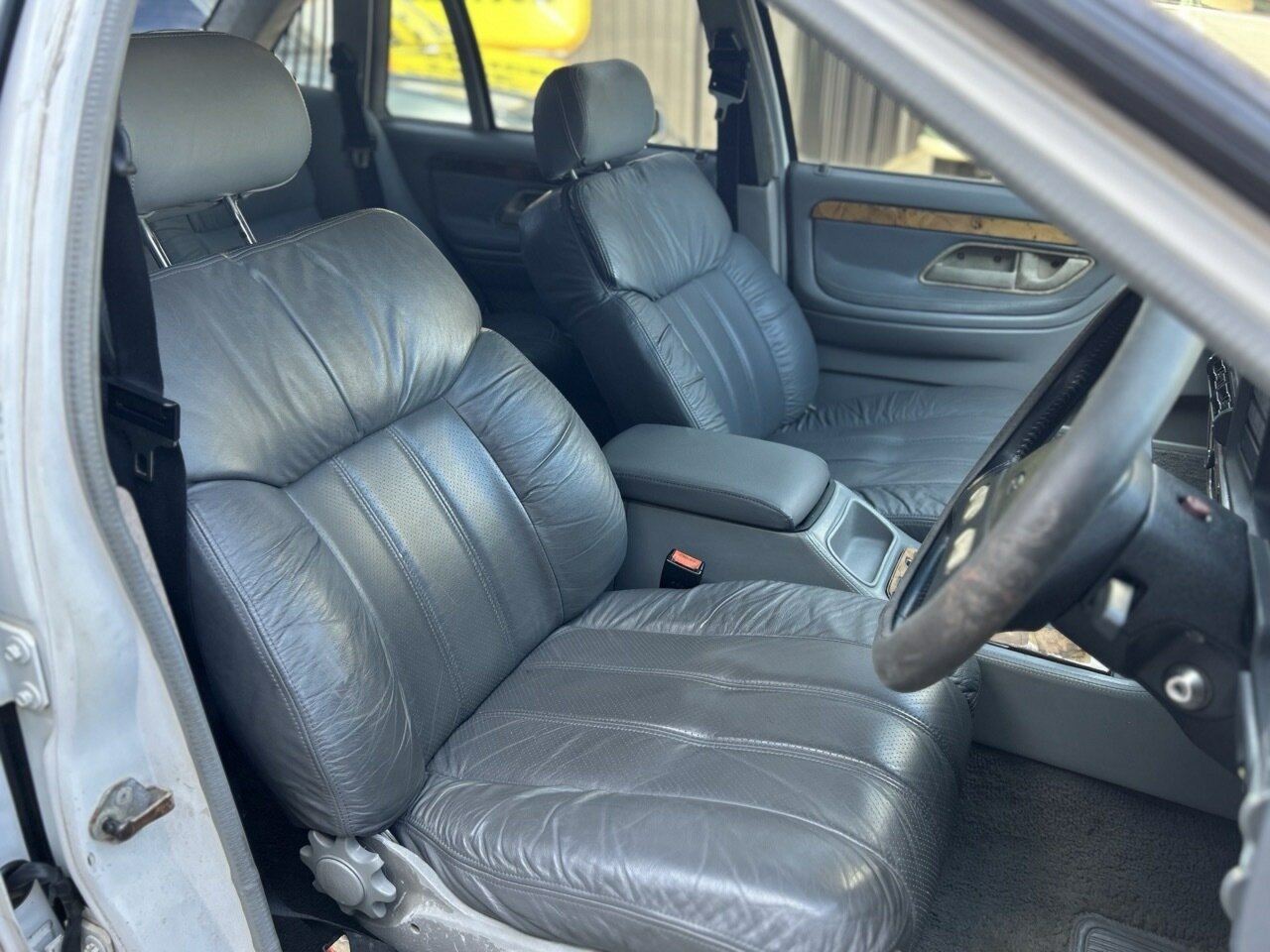 1993 FORD LTD DC 4 SP AUTOMATIC 4D SEDAN