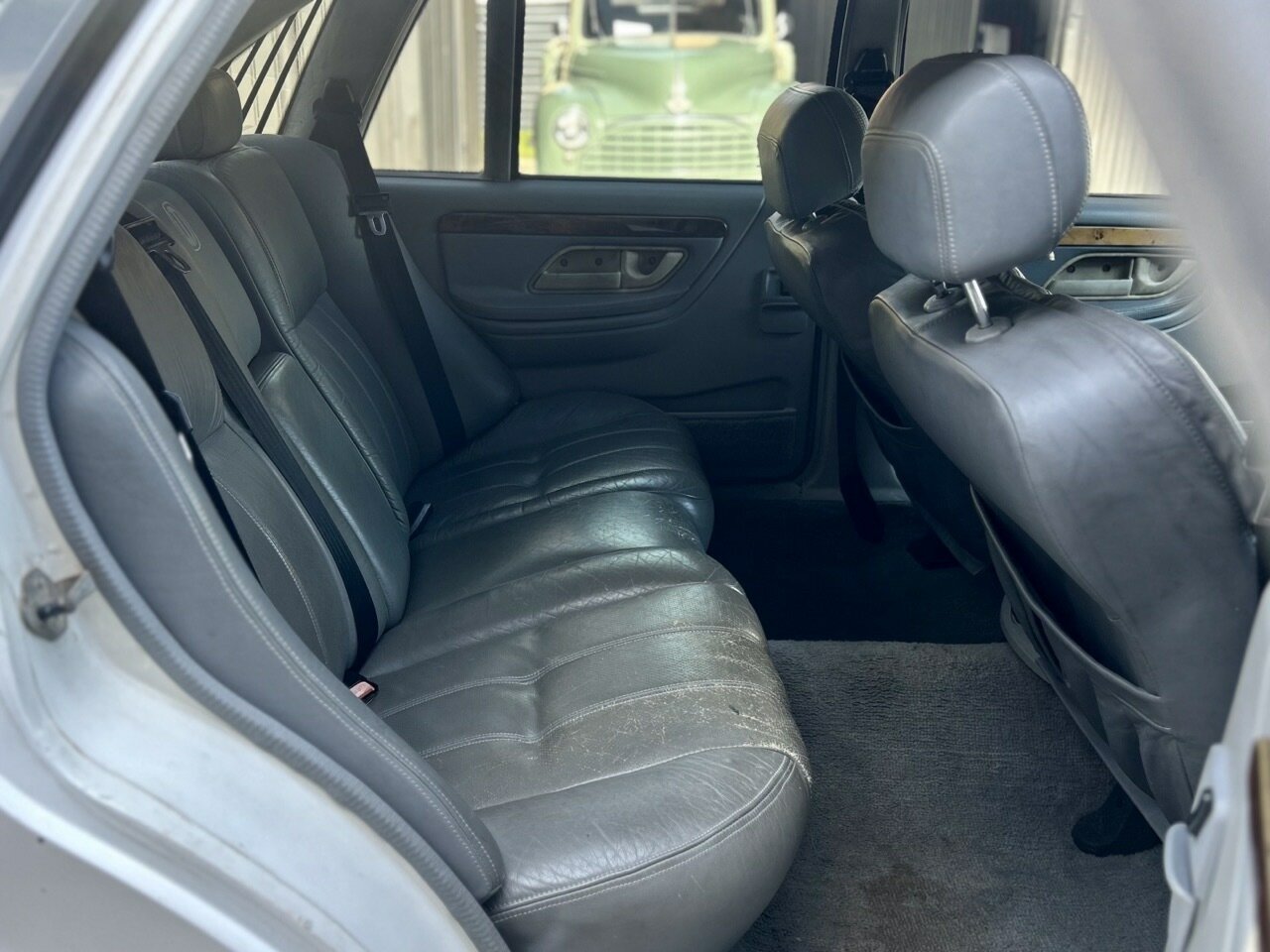 1993 FORD LTD DC 4 SP AUTOMATIC 4D SEDAN
