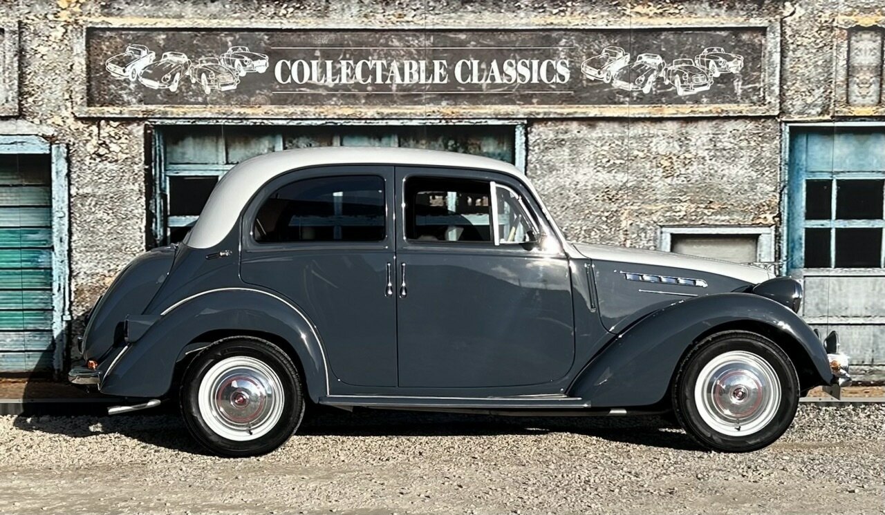 1949 SIMCA 8 1200 BERLINE 4 SP MANUAL SEDAN