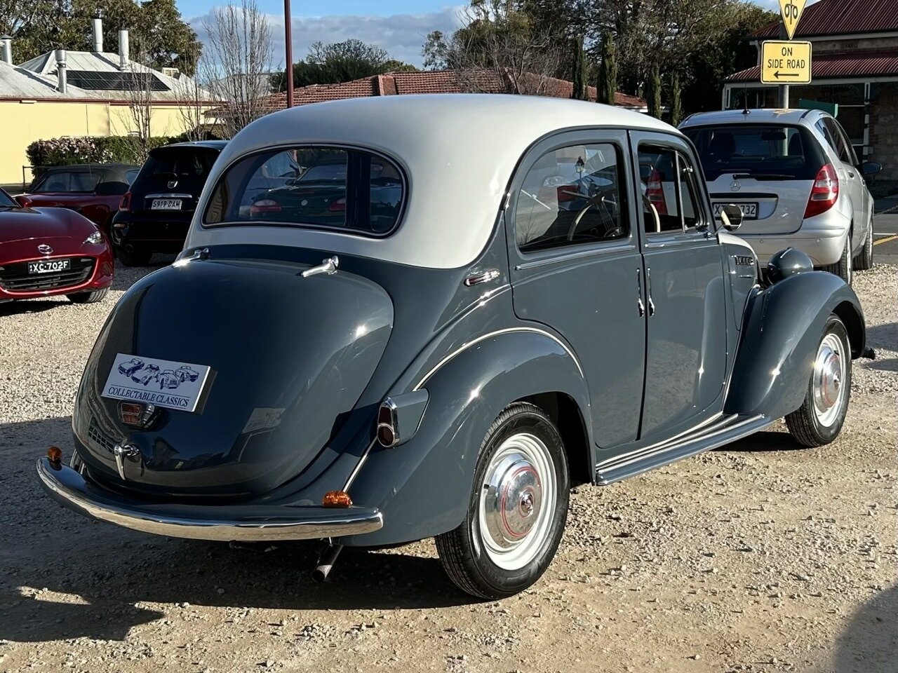 1949 SIMCA 8 1200 BERLINE 4 SP MANUAL SEDAN