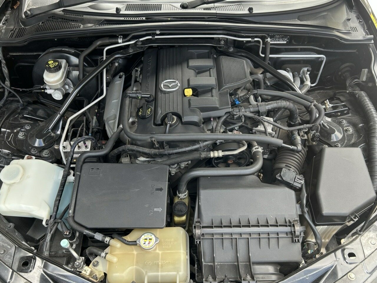 2005 MAZDA MX-5 NC 6 SP MANUAL 2D CONVERTIBLE