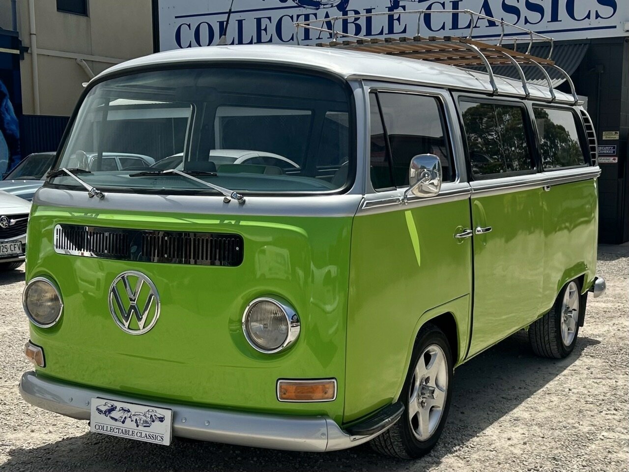 1971 VOLKSWAGEN KOMBI T2 4 SP MANUAL 2D VAN