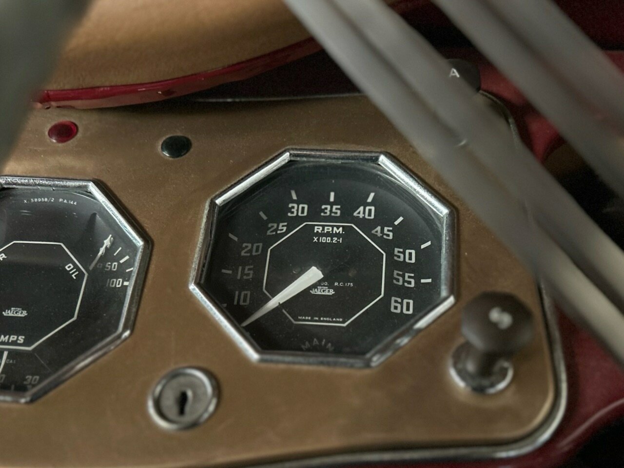 1954 MG TF 4 SP MANUAL 2D ROADSTER