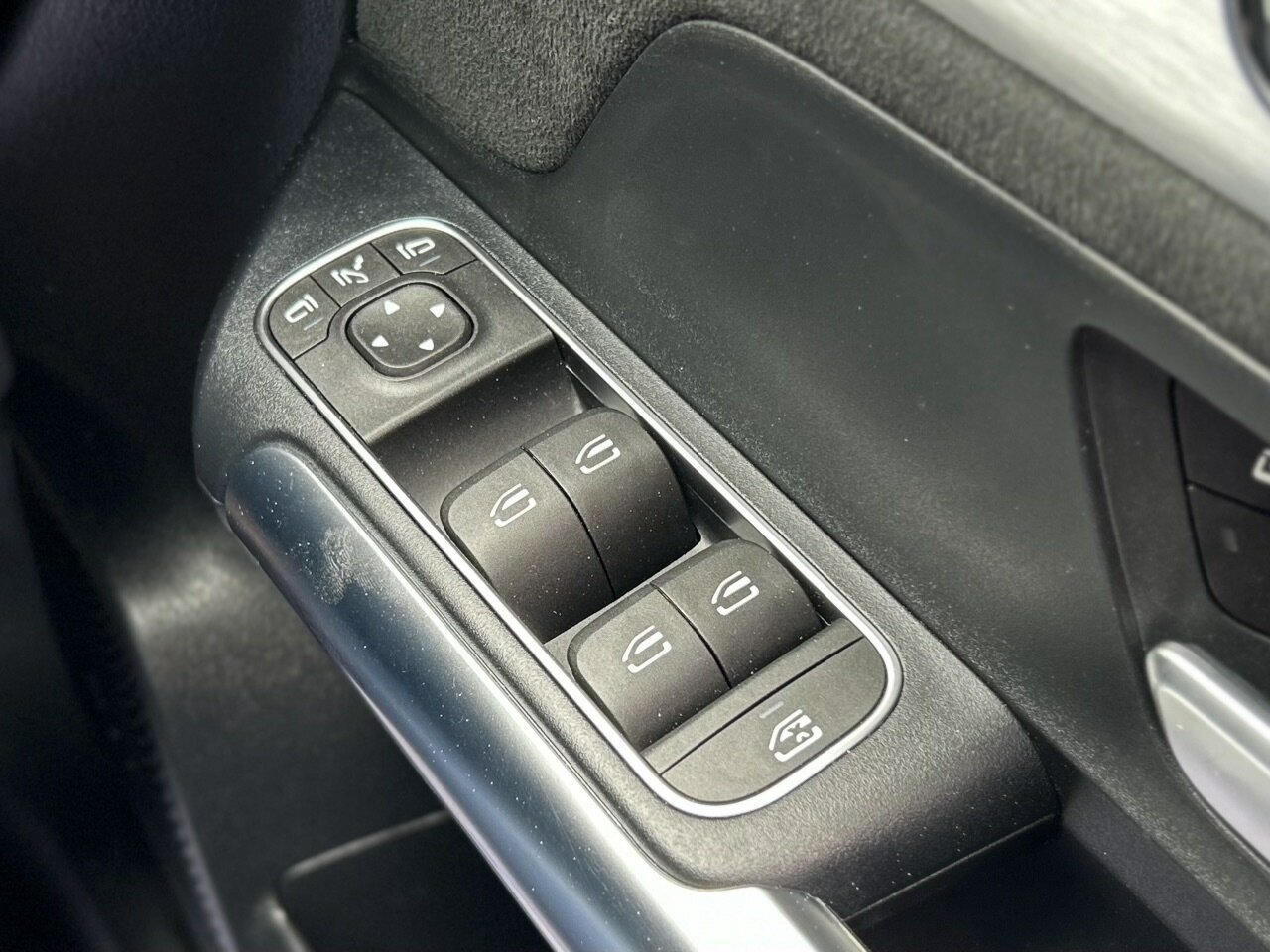 2021 MERCEDES-BENZ B180 W247 MY21 7 SP AUTO DUAL CLUTCH 5D HATCHBACK