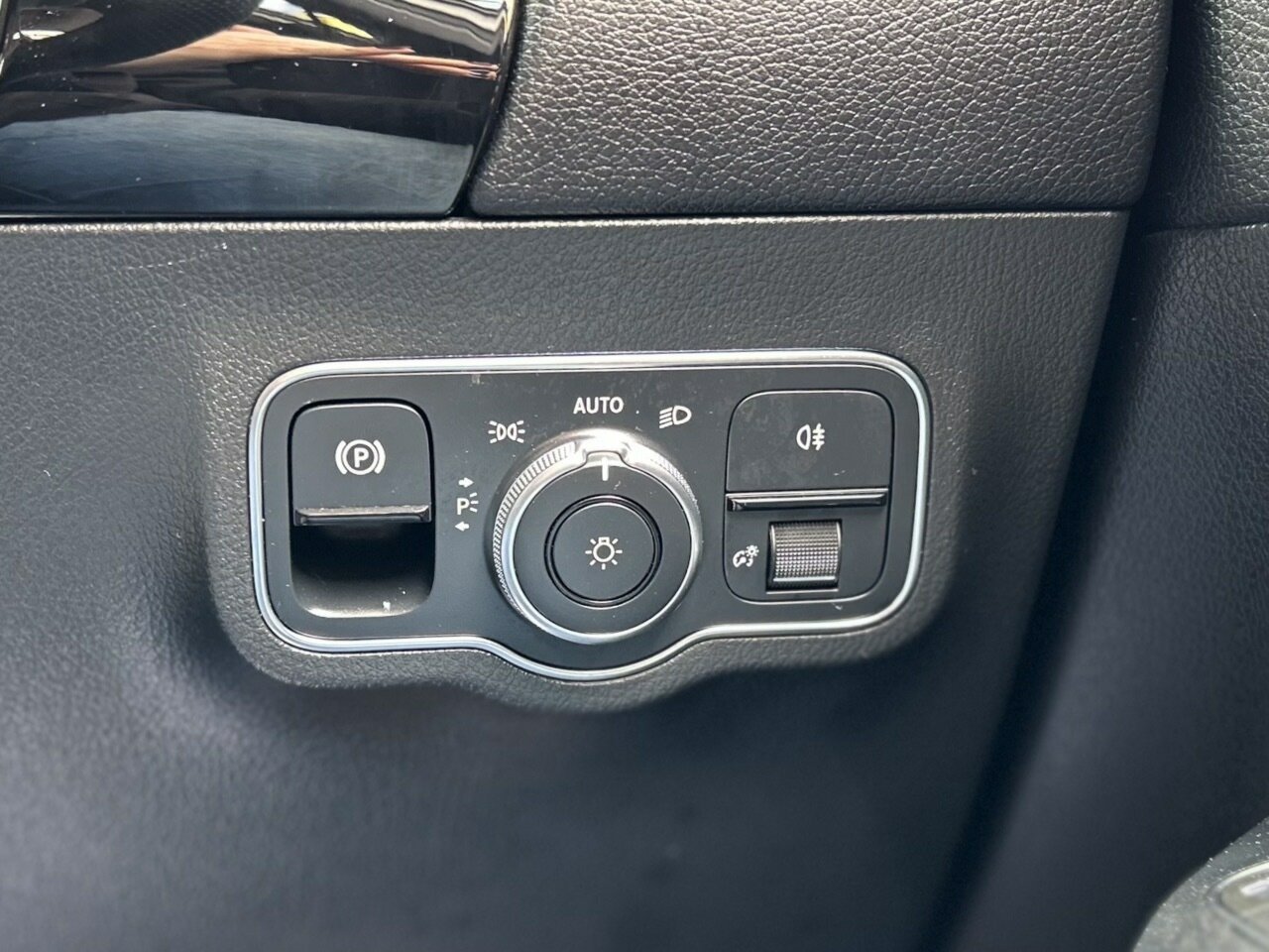 2021 MERCEDES-BENZ B180 W247 MY21 7 SP AUTO DUAL CLUTCH 5D HATCHBACK