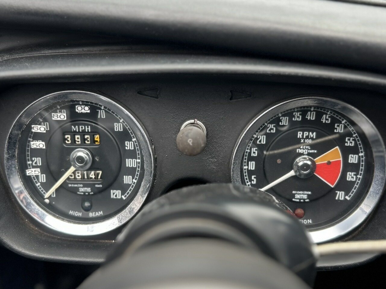 1968 MG MGB SPORTS MK II 4 SP MAN + OVERDRIVE 2D ROADSTER