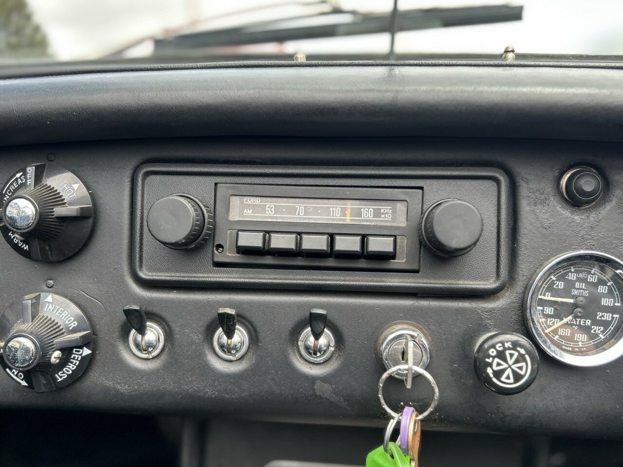 1968 MG MGB SPORTS MK II 4 SP MAN + OVERDRIVE 2D ROADSTER