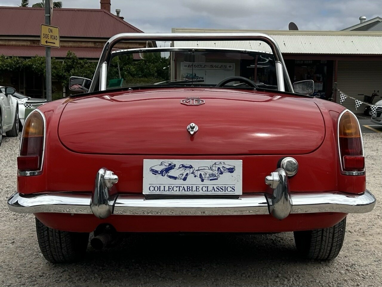 1968 MG MGB SPORTS MK II 4 SP MAN + OVERDRIVE 2D ROADSTER