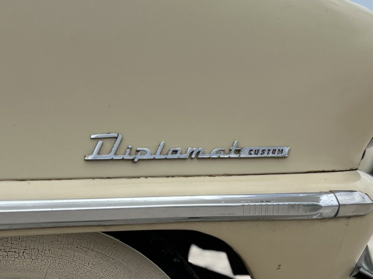 1955 DESOTO DIPLOMAT CUSTOM 3 SP MANUAL 4D SEDAN